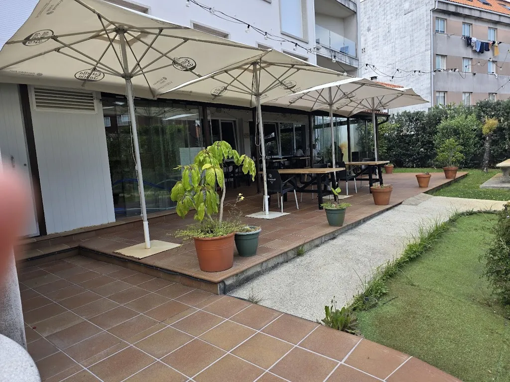 Ruben Muniz_Pincheiro Apartamentos Turísticos SL_Pobra do Caramiñal A_review