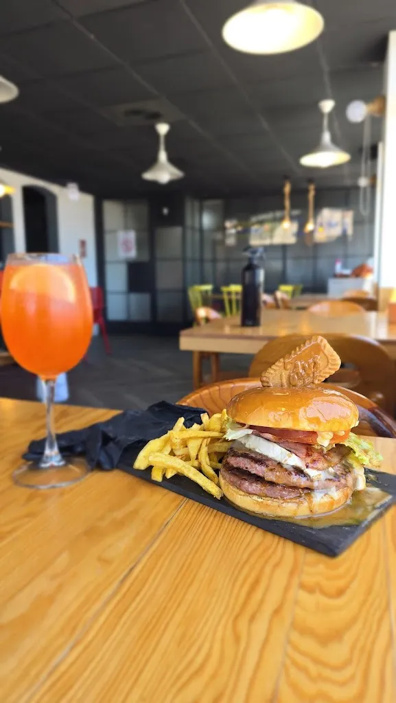 Suso Peón_BoCabío_Pobra do Caramiñal A_review