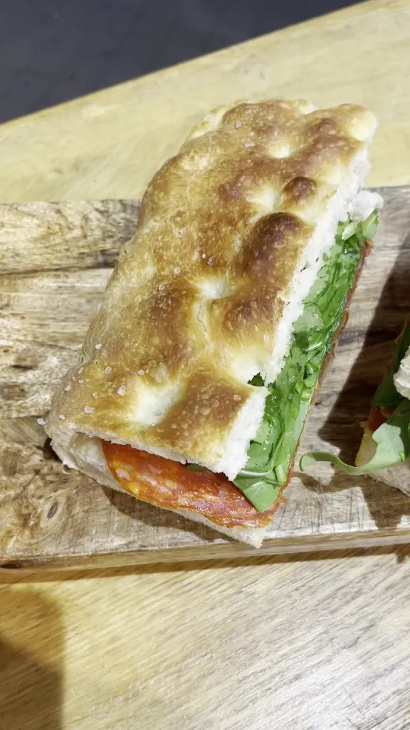 Mamma Roma_Sora_slider_image_2