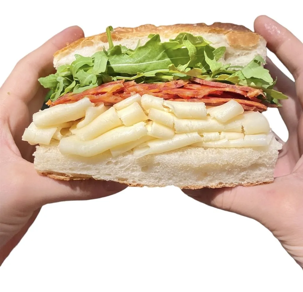 Mamma Roma_Sora_slider_image_3