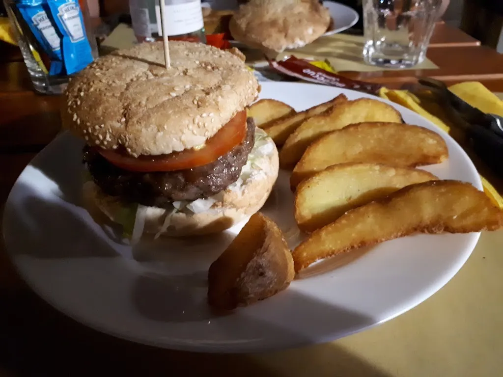 Menu_RED ARROW Roadhouse_Sora_image_9