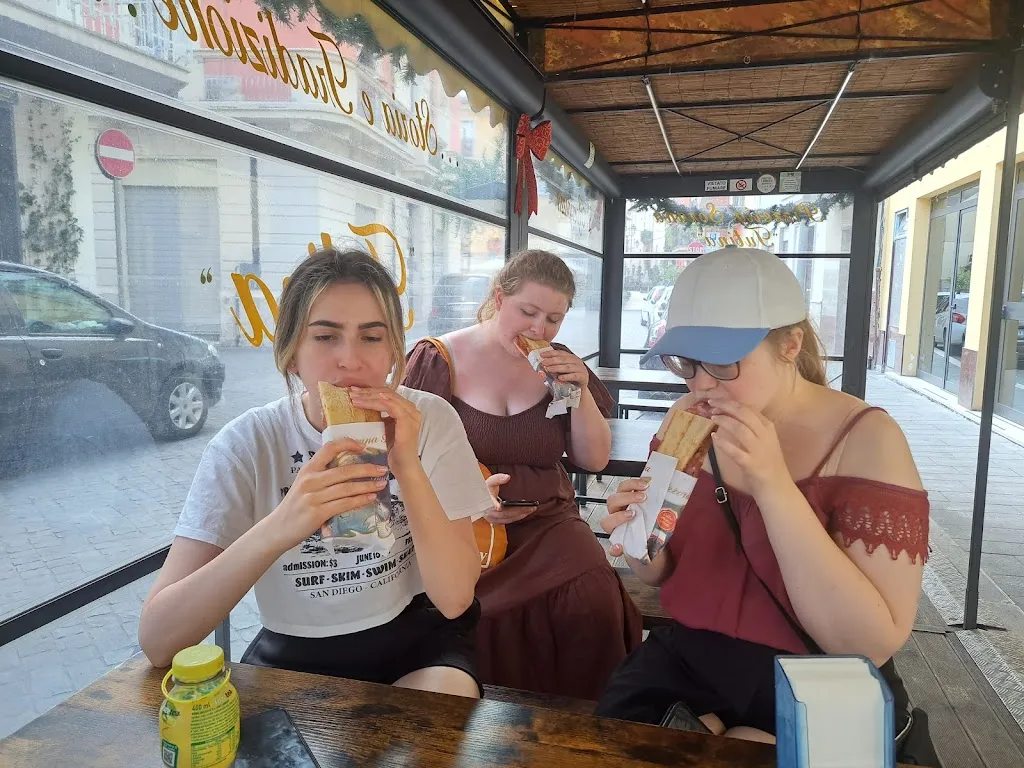 Toska Sadiku_Pizzeria Sorana_Sora_review