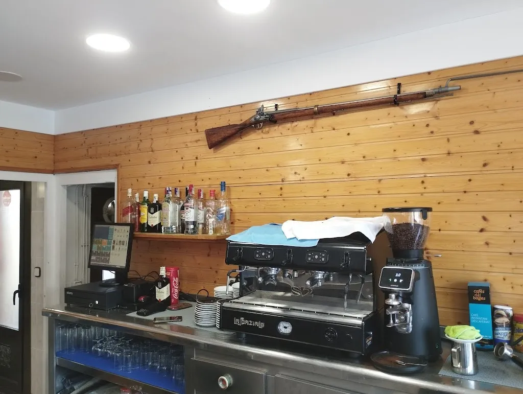 Isra GN_La Ponderosa_Torre de Claramunt La_review