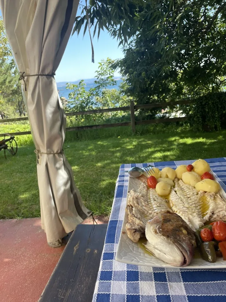 Irene Ivanow_Restaurante Hotel Cabío_Pobra do Caramiñal A_review