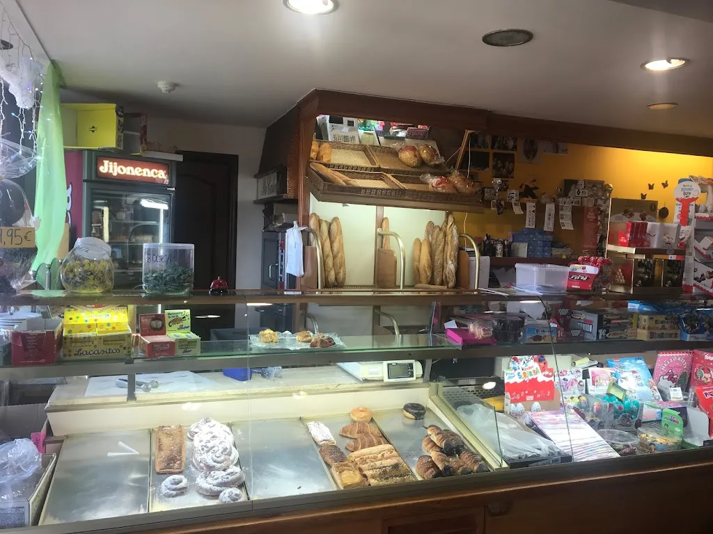 Tres x tr3s_Torre de Claramunt La_slider_image_1