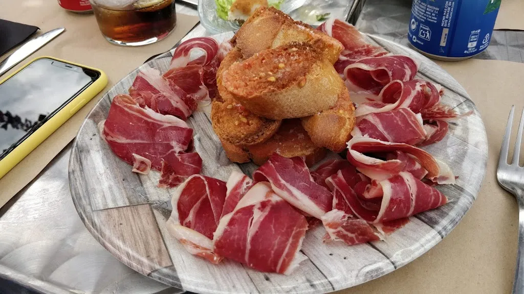 km0_Torrelles de Foix_slider_image_3