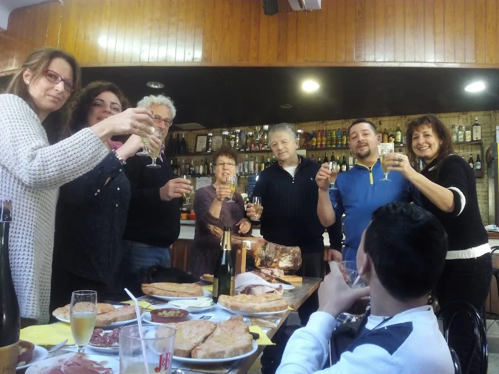 victor santos _Bar Simon_Vallbona dAnoia_review