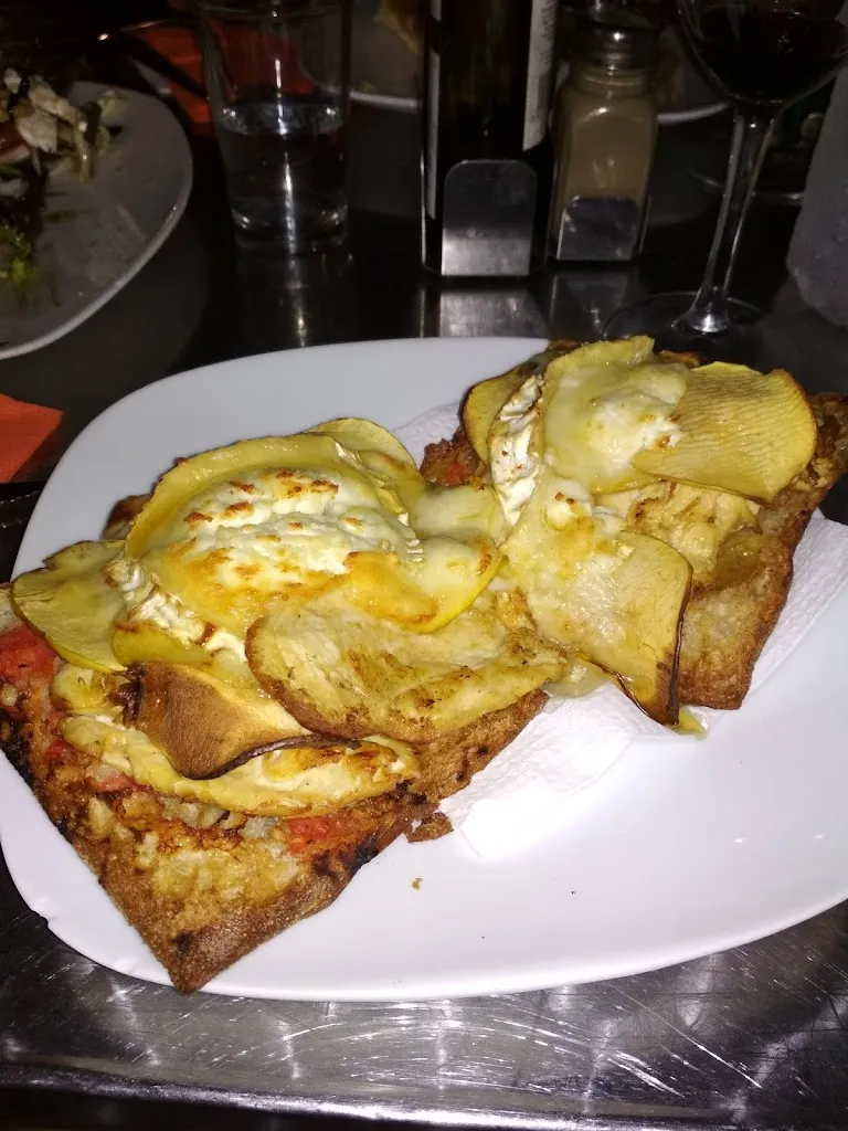 Veronica Vizcaino_Bar Restaurant la Plaça_Torrelles de Llobregat_review