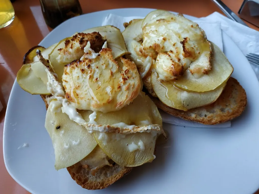 Bar Restaurant la Plaça_Torrelles de Llobregat_slider_image_2