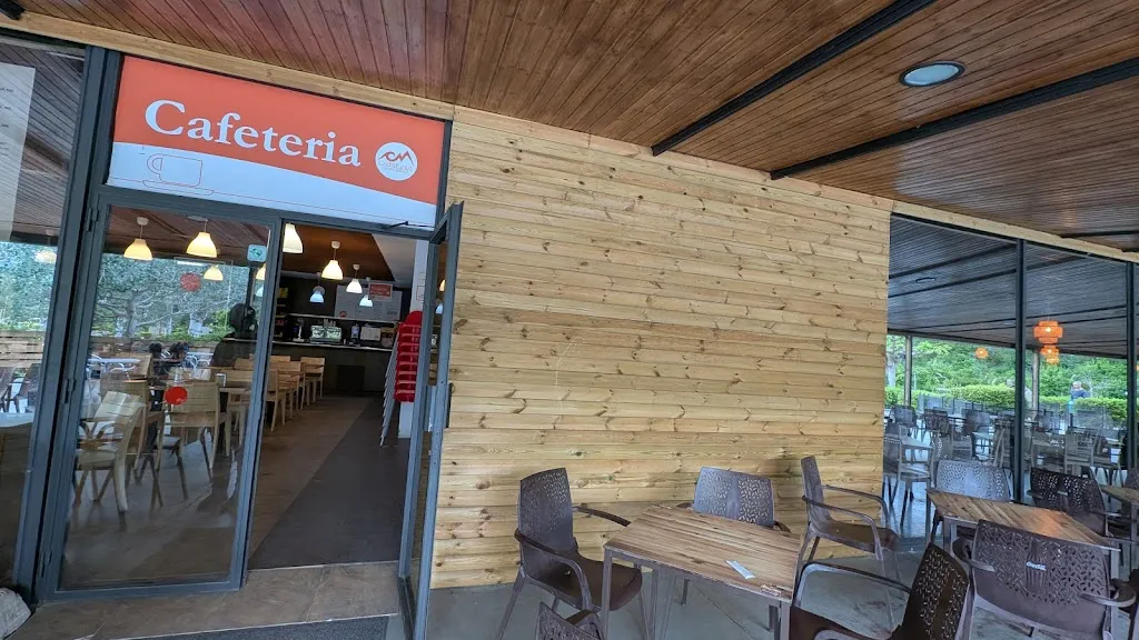 Cafeteria Restaurant Catalunya en Miniatura restaurant in Torrelles de Llobregat