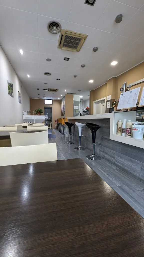 Restaurant la Guina_Vallgorguina_slider_image_3