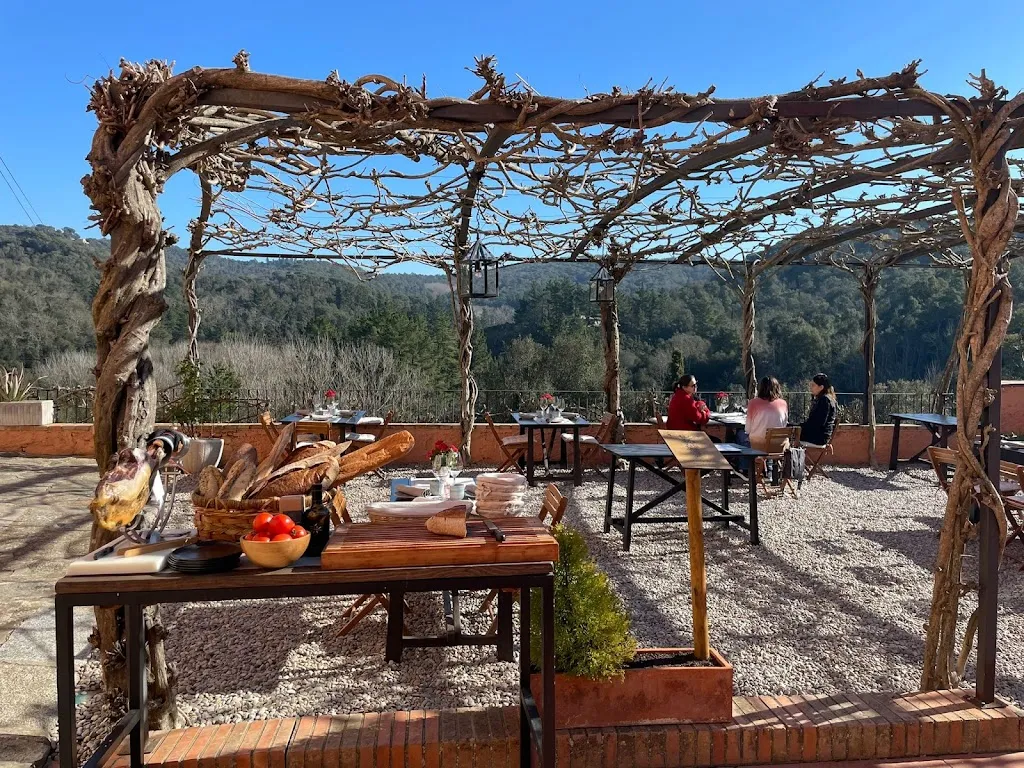 Santa Fe Events · Terrassa Gaudí_Vallgorguina_slider_image_1