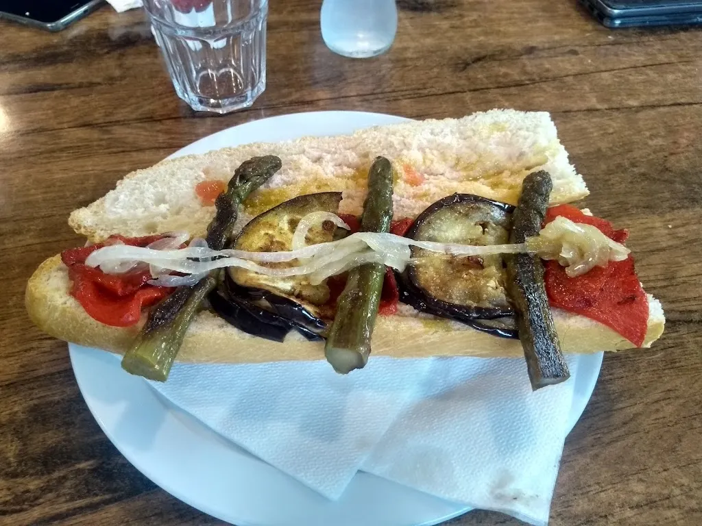 Jordi Laseras_La Graella de Vacarisses_Vacarisses_review