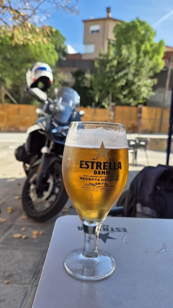 Kuba_Casal de Cultura de Vacarisses_Vacarisses_review