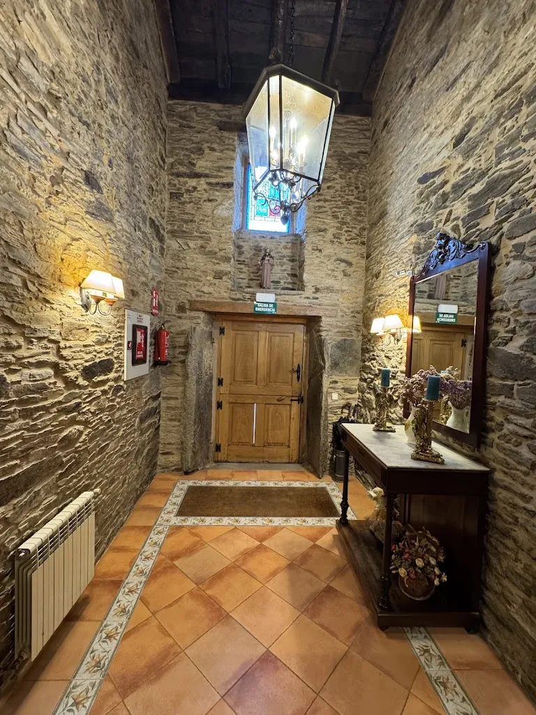 Lyle Innocent_Pazo Santa María_Arzúa_review