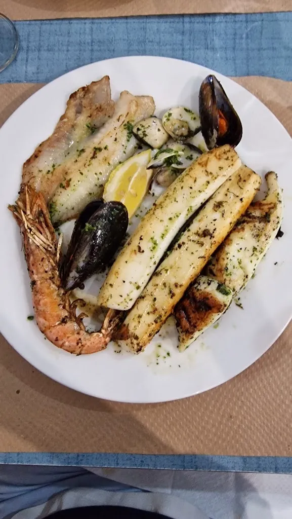 C B_Bar Restaurant El Semáforo_Vallirana_review