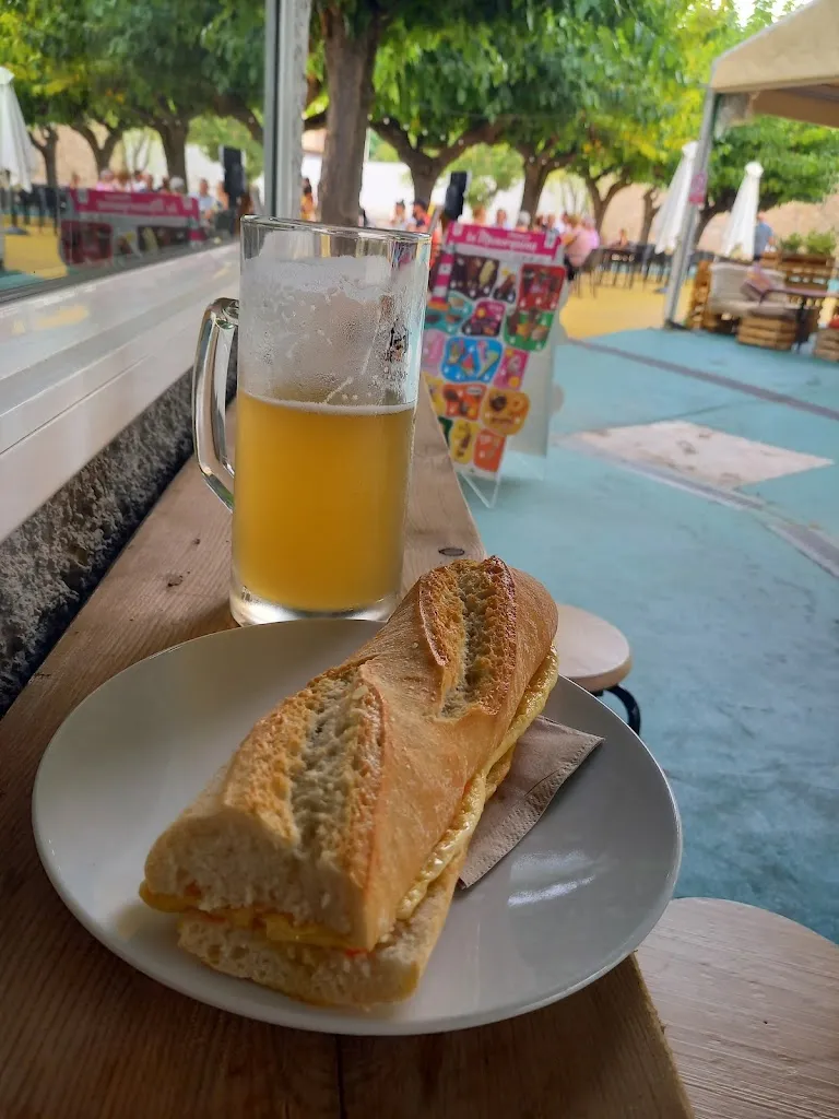 Que Sa Que Bo ristorante a Vallirana