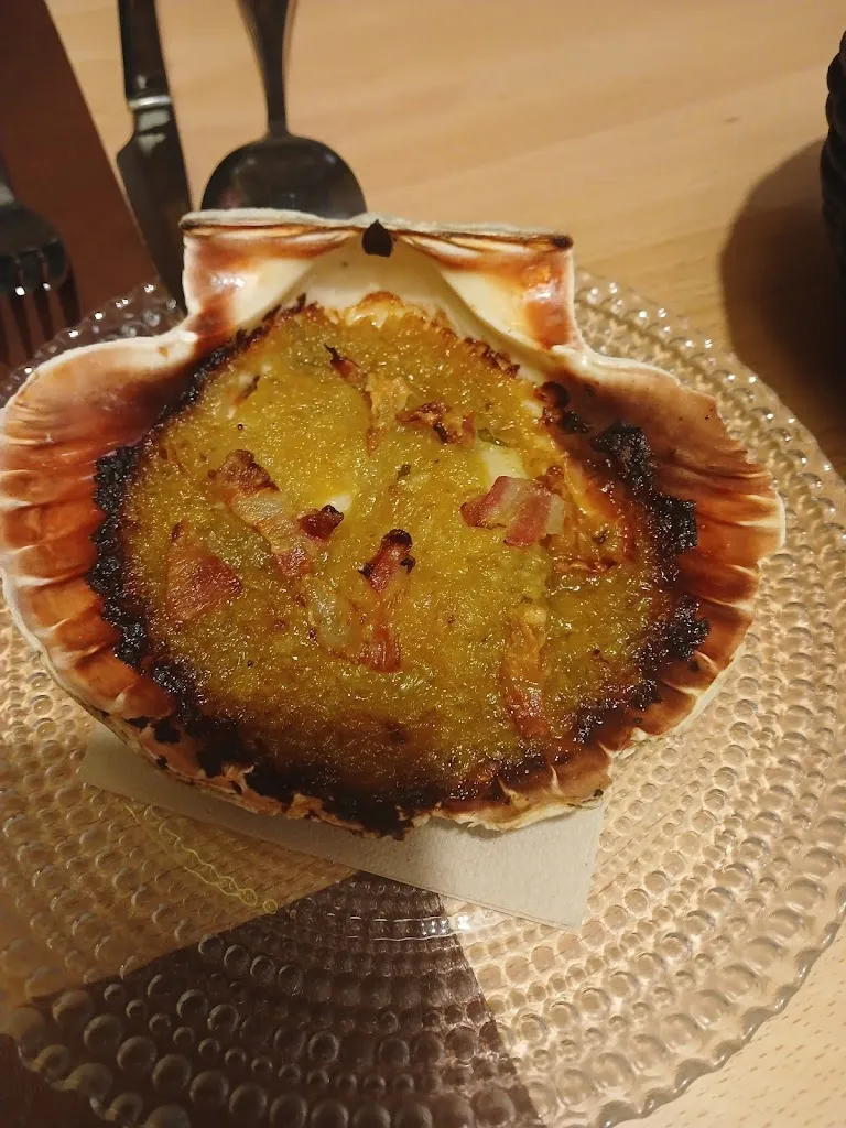 Claudia Turkington_Trintaedous_Pontedeume_review