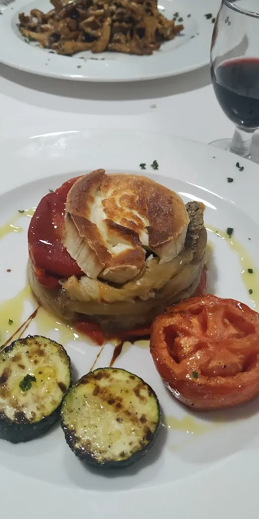 Maria Dolores Perea Segura_Bar - Restaurante L' Estanc. Brasseria_Vilalba Sasserra_review