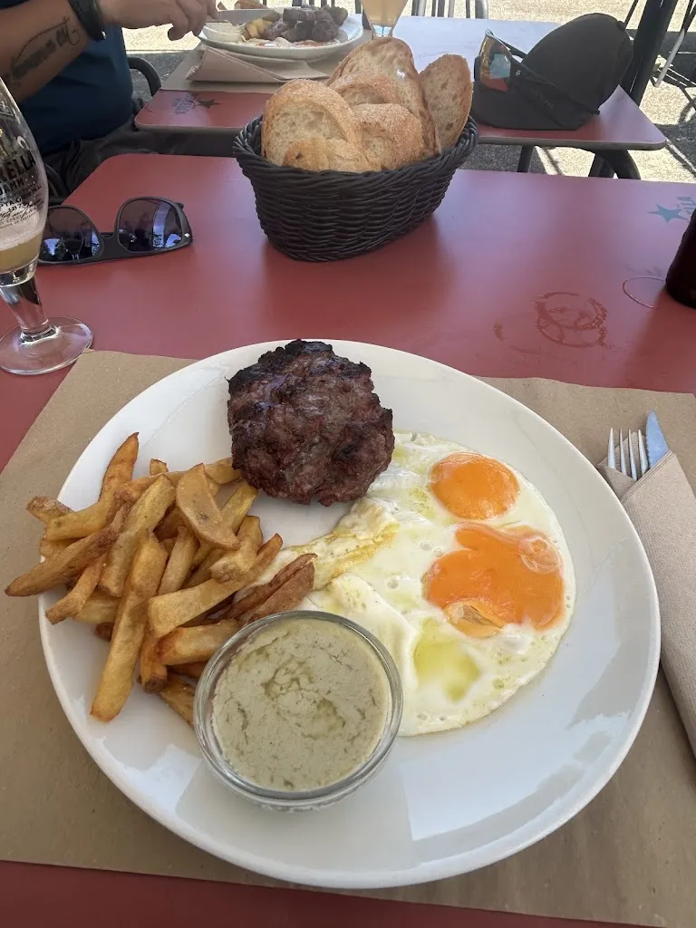 Stephen Taylor_Bar Restaurant Nou Can Morilla_Vilanova de Sau_recensione