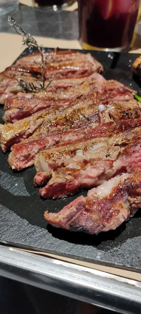 Menu_Bar Punt Blau_Viladecavalls_image_2