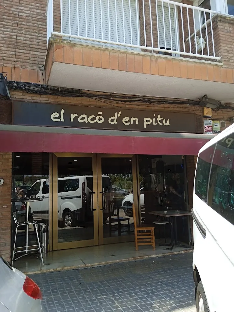 Bar El Racó d'en Pitu restaurant in Tordera