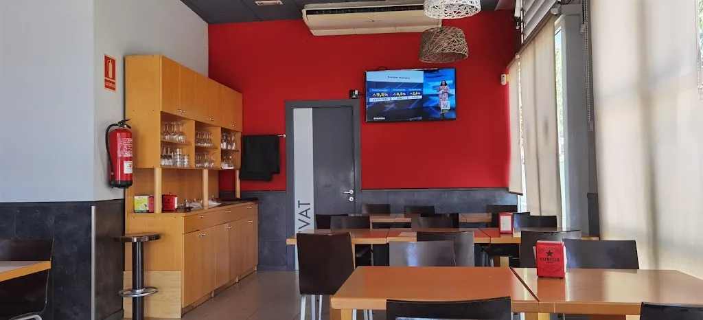 BAR & RESTAURANT ANFORA restaurant in Vilanova del Camí