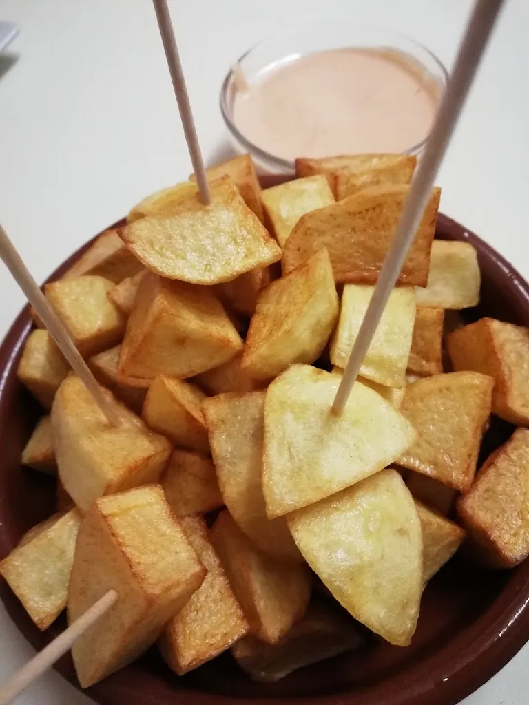 Menu_ÀPAT Bar restaurant_Vilanova del Camí_immagine_8