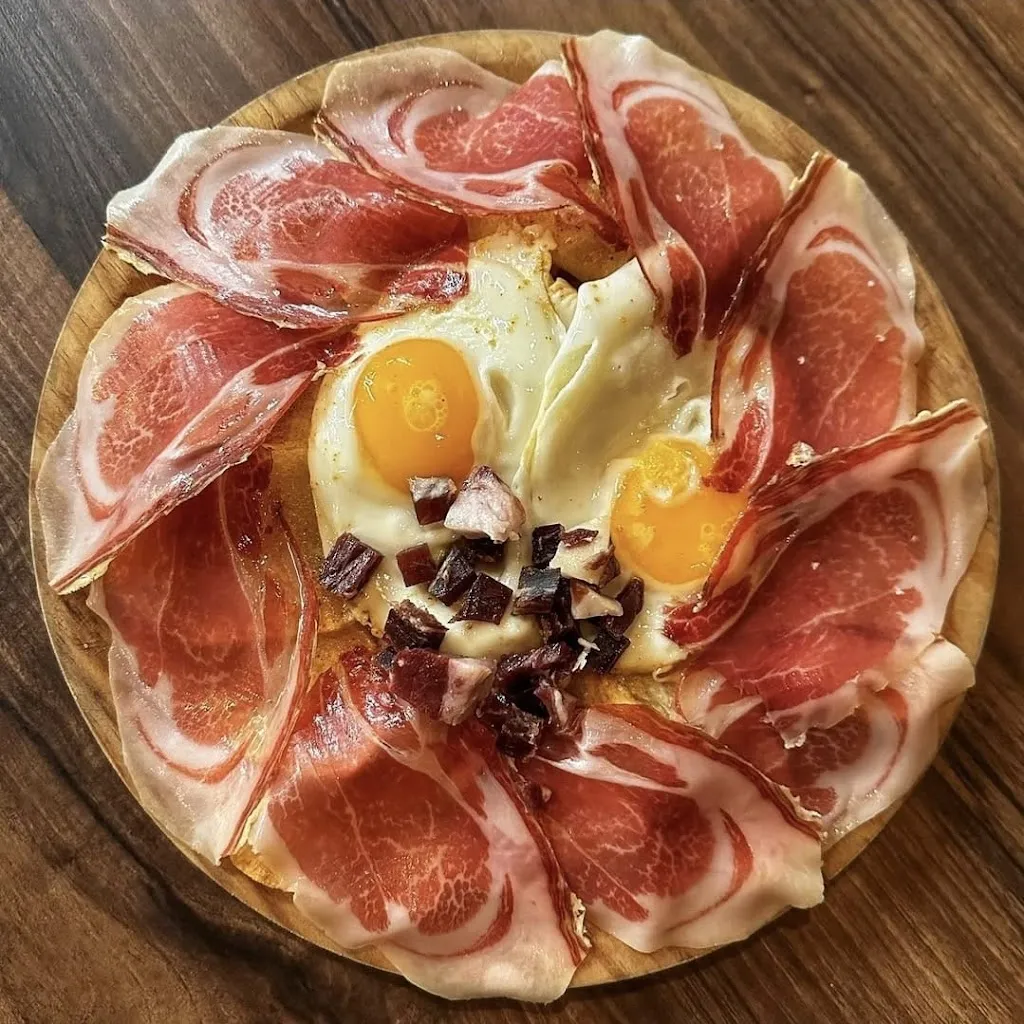 New Cellar Gastrobar_Vilanova del Camí_slider_image_3