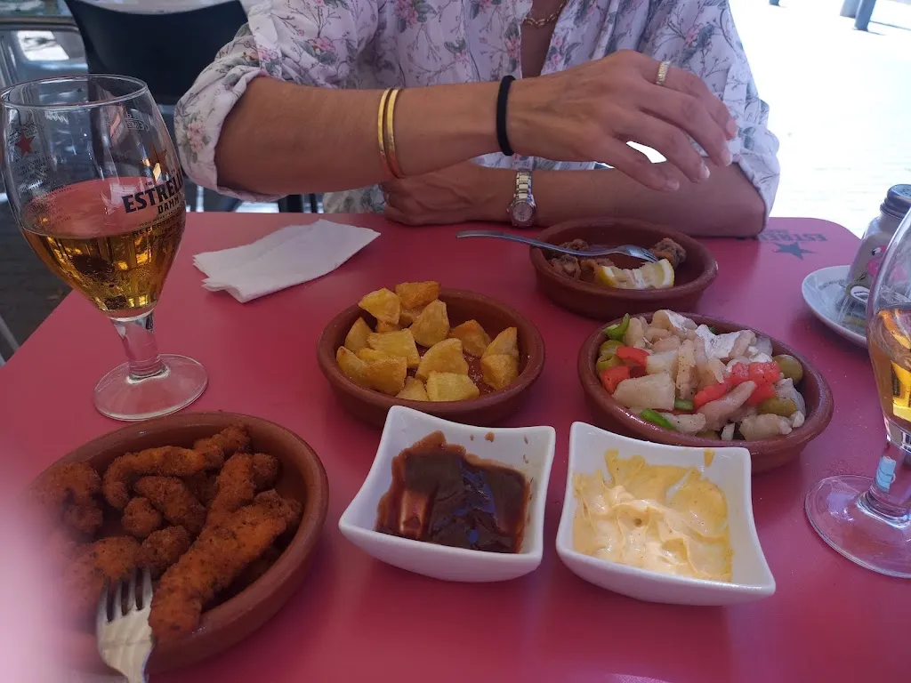 Jordi Marfa_TONY'S BAR_Vilanova del Camí_review