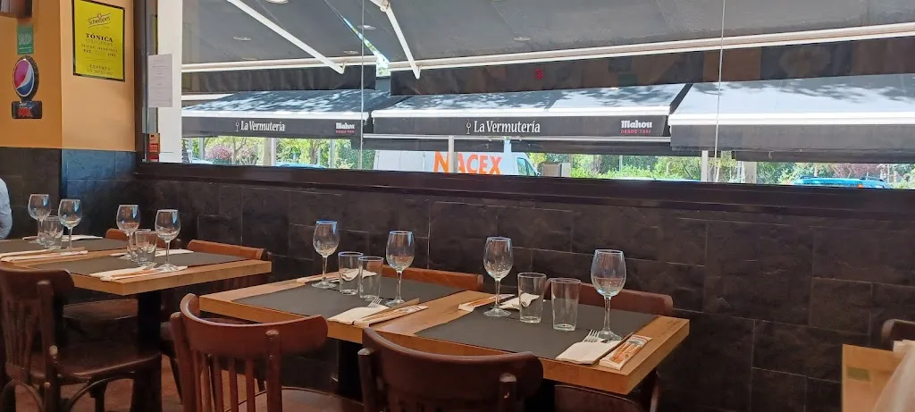 La Vermutería_Viladecans_slider_image_3