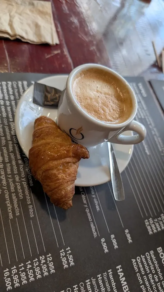 Lluis Salvador_101 Restaurant Viladecans_Viladecans_recensione