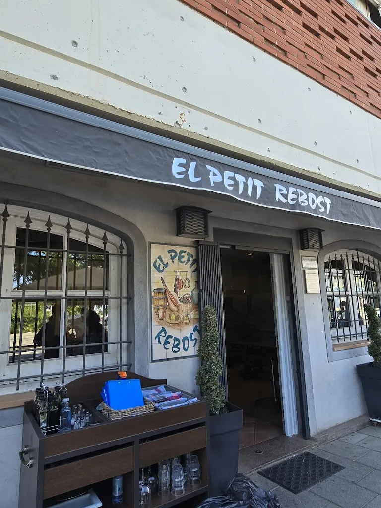 El Petit Rebost restaurant in Viladecans