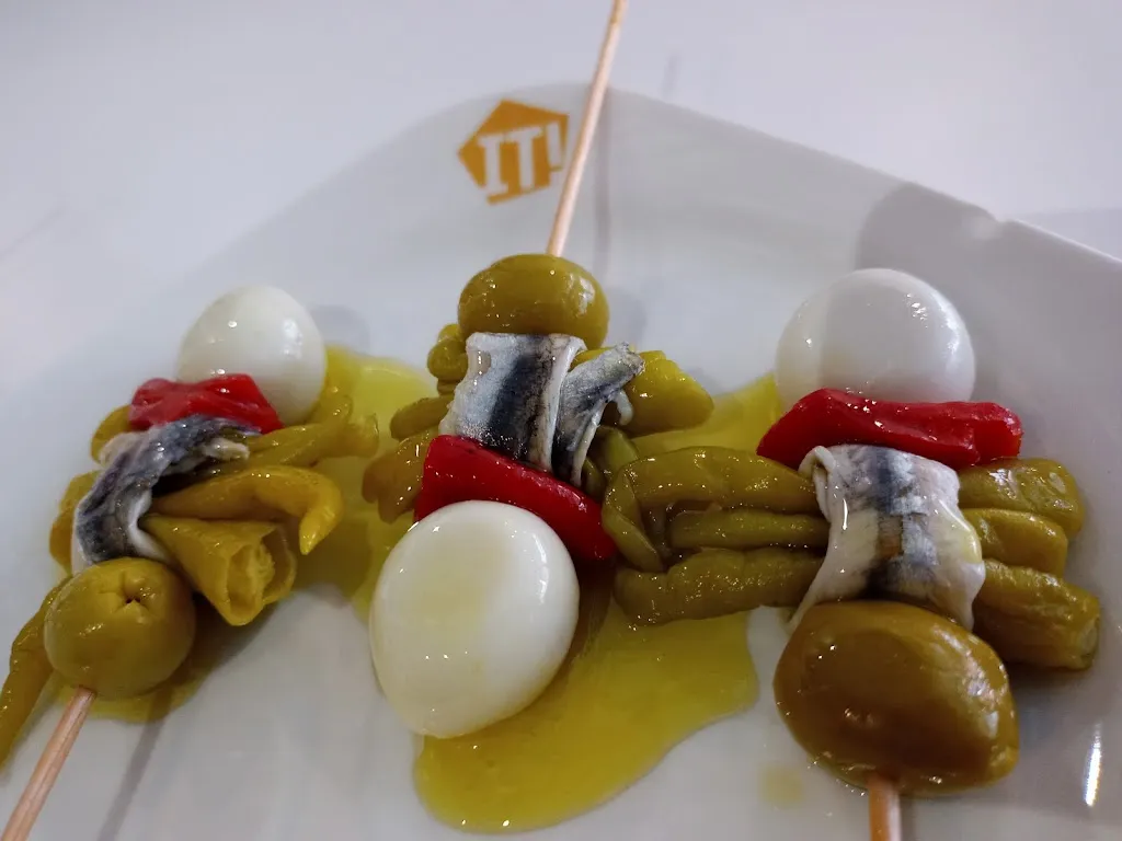 Menu_IT ALONSOTEGI Zerbait Inedit_Alonsotegi_image_7