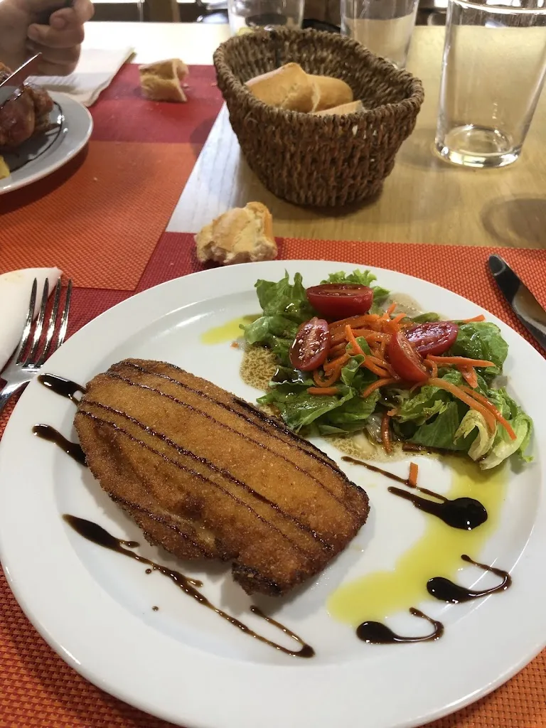 Jorge Carrio_Alonsotegiko Batzokia_Alonsotegi_review