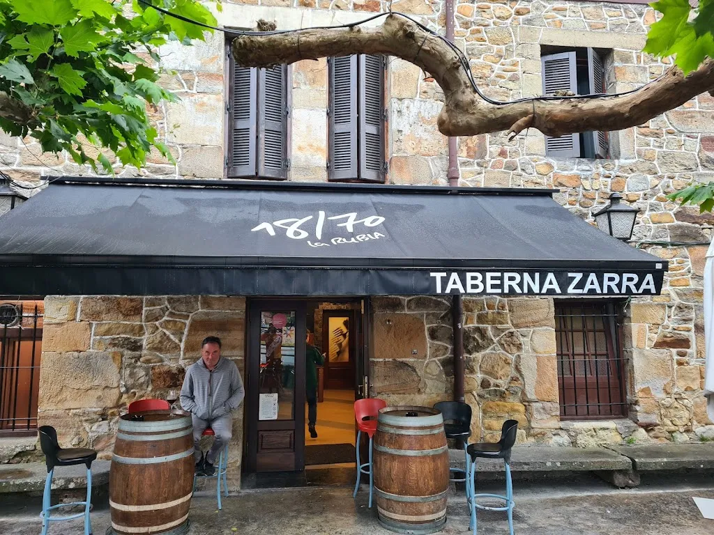 TABERNA ZARRA restaurant in Abadiño