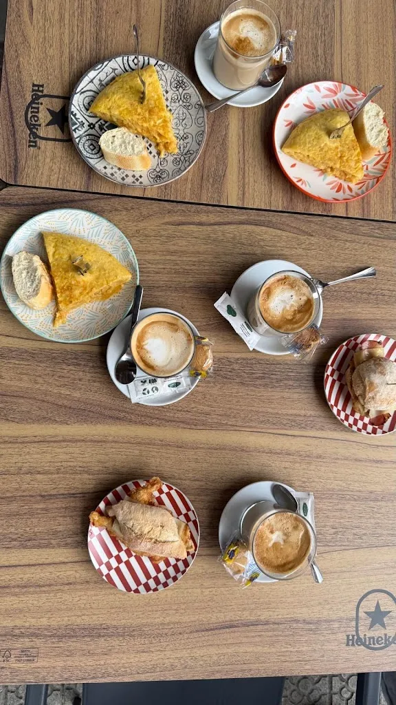 laura liras_Larrano Berria_Abadiño_review