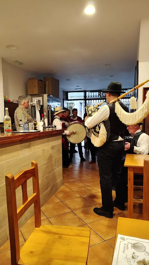 Santi “SFM”_Martís_Pontedeume_review