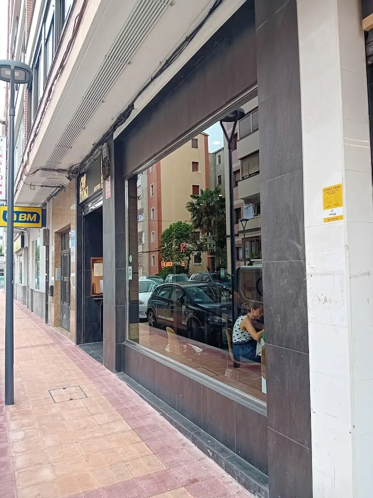 Phil Jones_Cantoki Jatetxea_Arakaldo_review