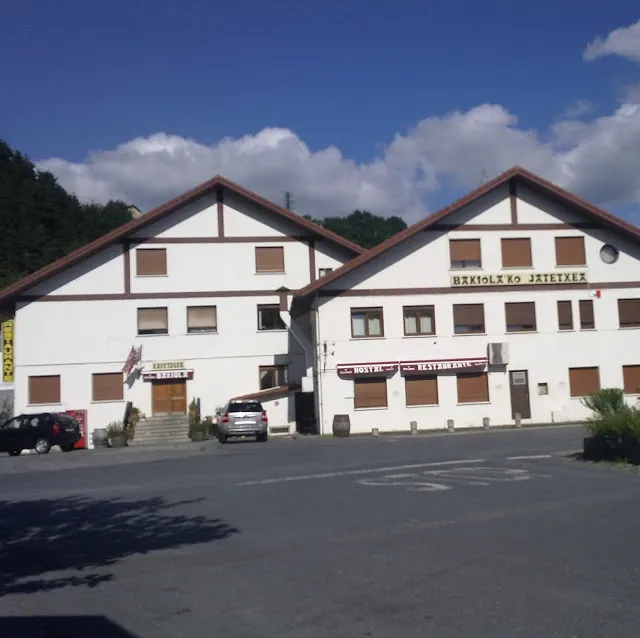 RESTAURANTE HOSTAL BAKIOLA_Arrankudiaga_slider_image_3