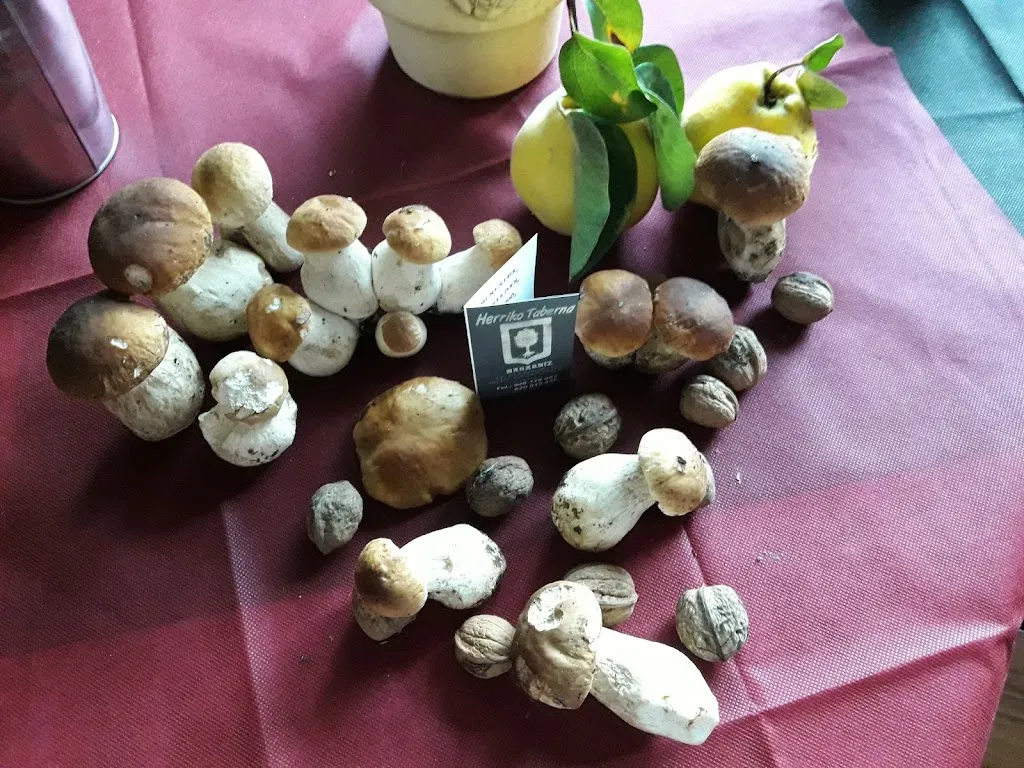 Menu_Herriko Taberna Nabarniz_Arratzu_image_6