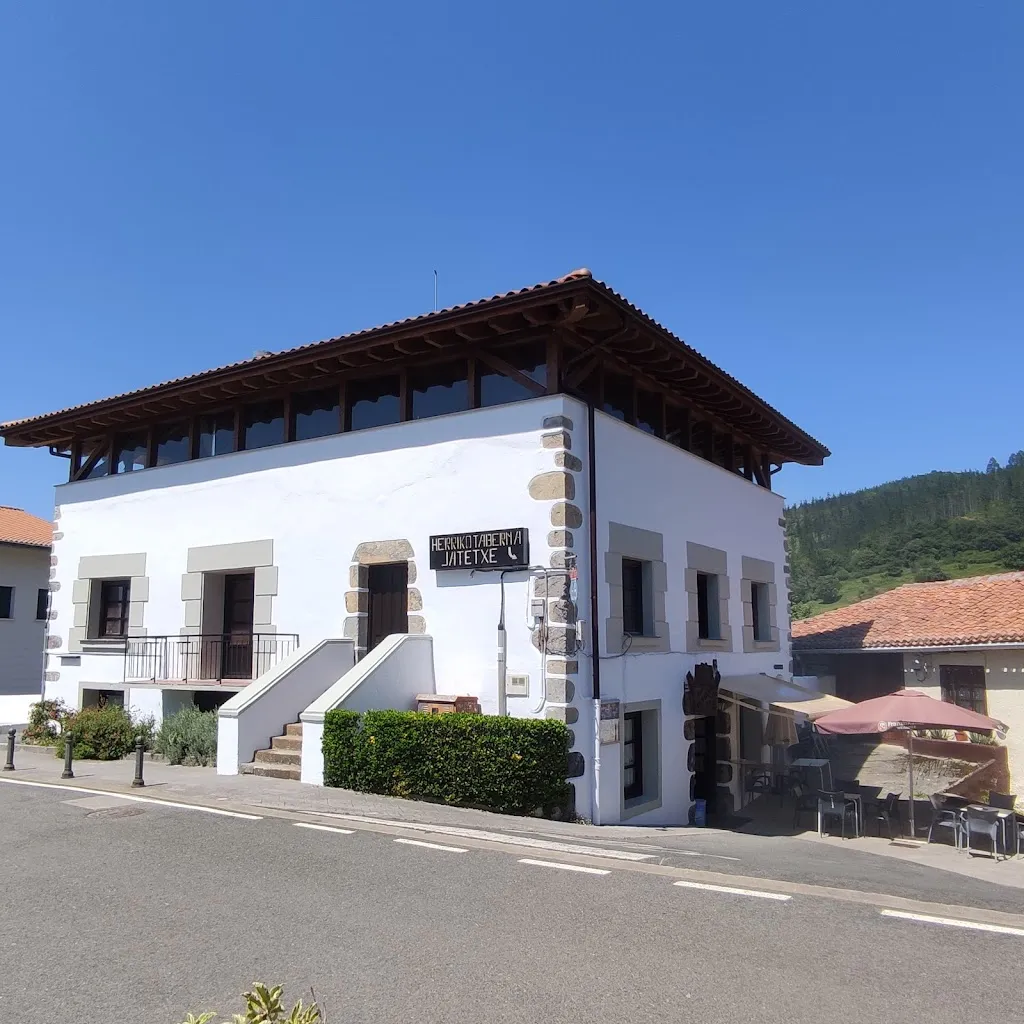 Herriko Taberna Nabarniz_Arratzu_slider_image_3