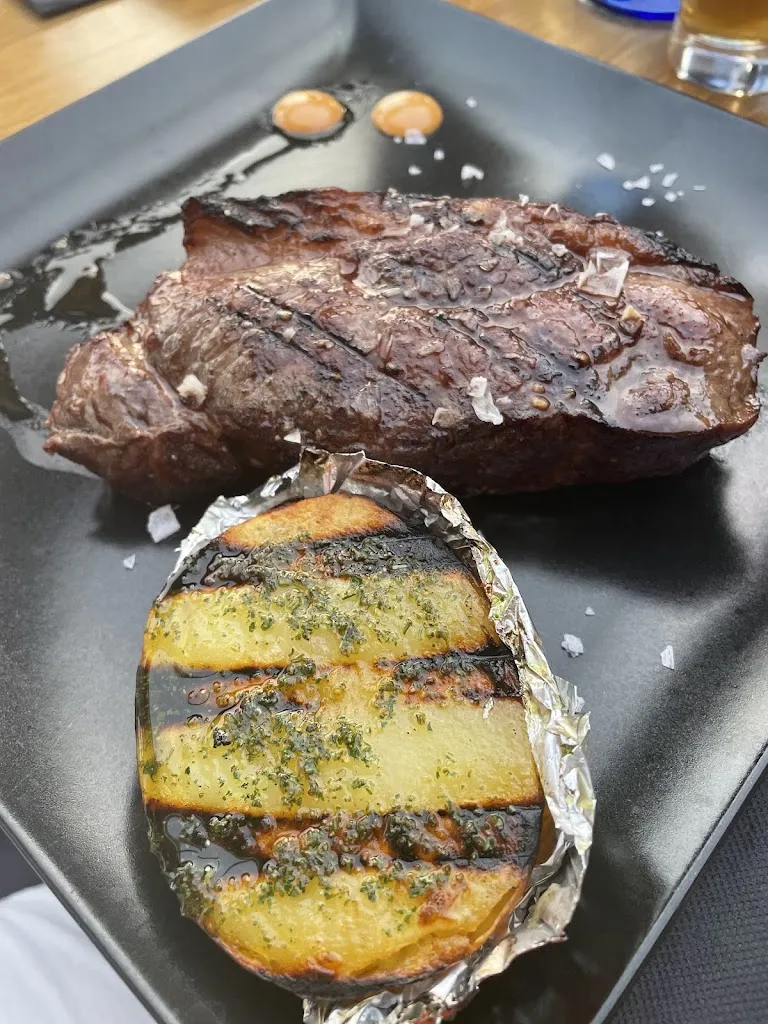 Helle V_Noa Lounge & Gourmet_Artea_review