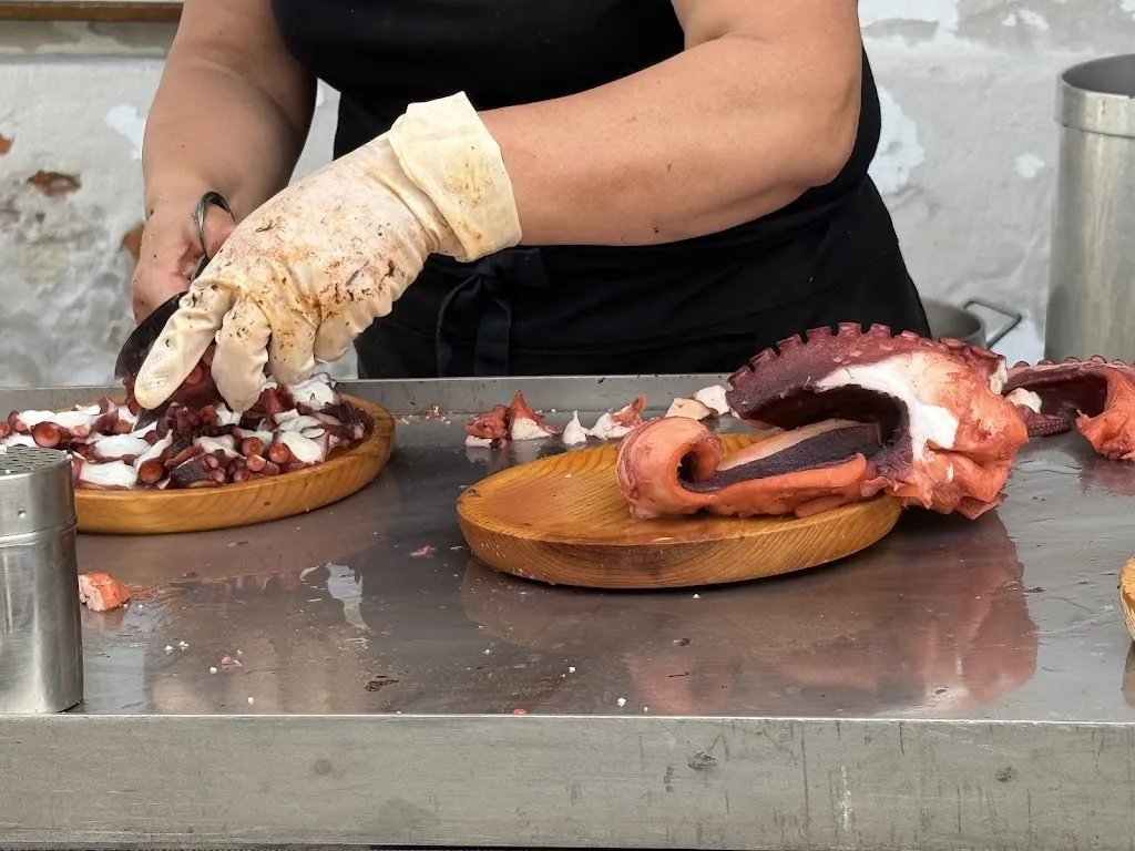 Raquel Alcalde Samper_Casa Chacho_Pontedeume_review