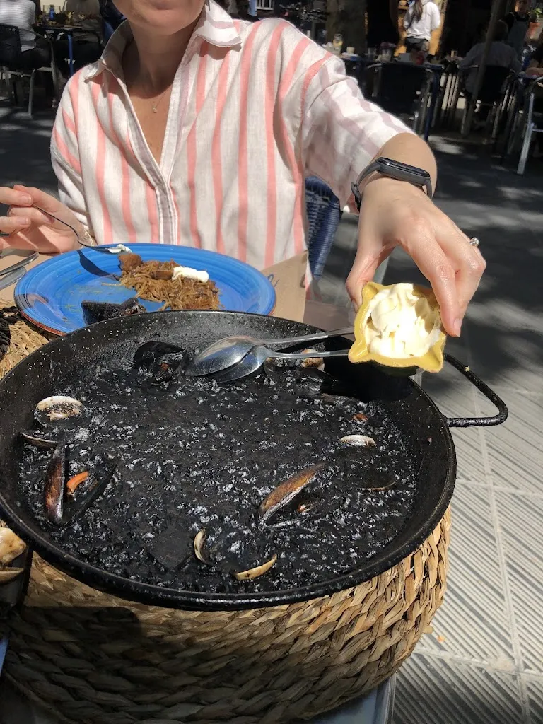 Menu_Arrosseria Restaurant Le Coq & La Mer_Vilanova i la Geltrú_image_7