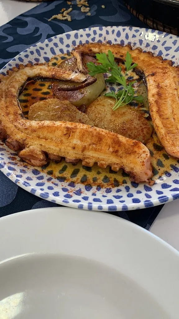 Scott Cleverdon_La Llotja Marisqueria_Vilanova i la Geltrú_review