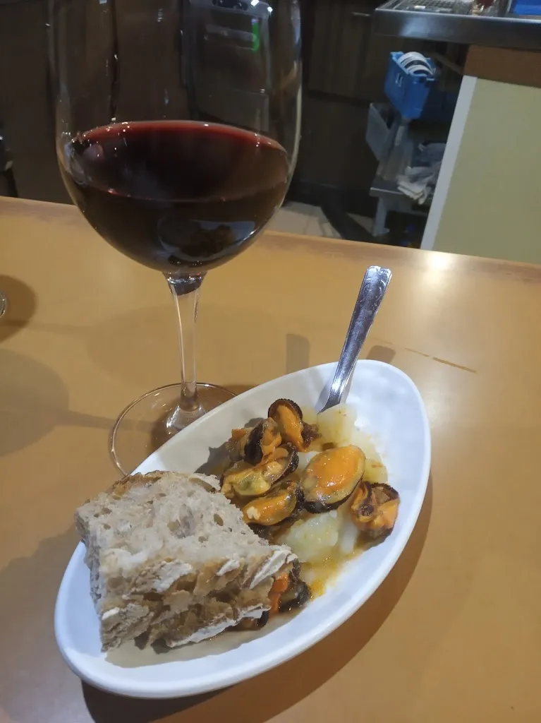 Menu_Hostal - Restaurante O Cruceiro_Pontedeume_image_1