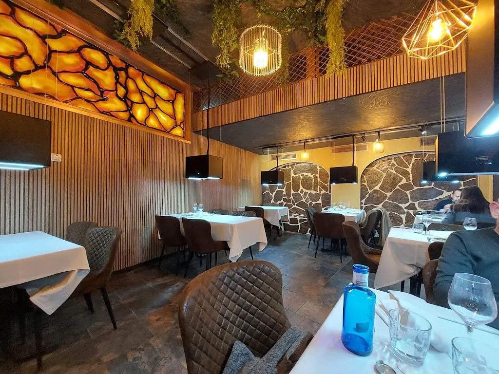 MY Iceman_La Cova Del Foc_Vilanova i la Geltrú_review