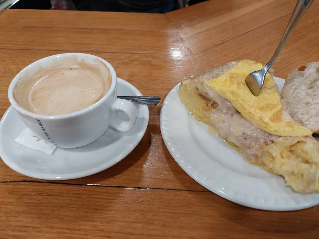 Blanalva Bvq_La Gasolinera_Abanto y Ciérvana-Abanto Zierbena_avis