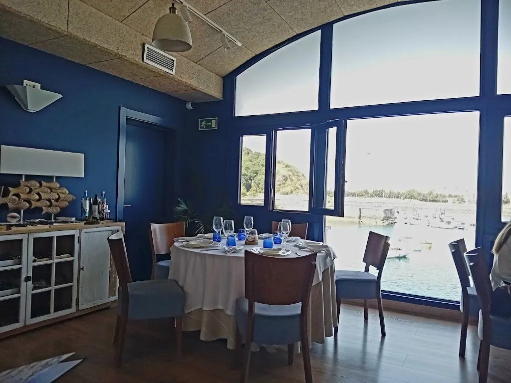 Restaurante La Kofradia Zierbena restaurant in Abanto y Ciérvana-Abanto Zierbena
